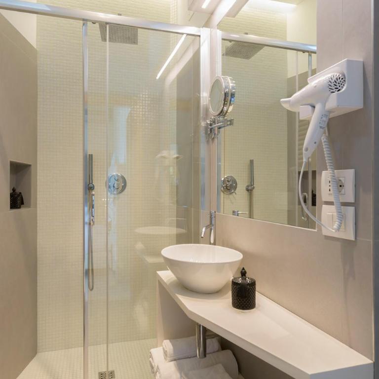 Hotel Commodore - Double Room - 2