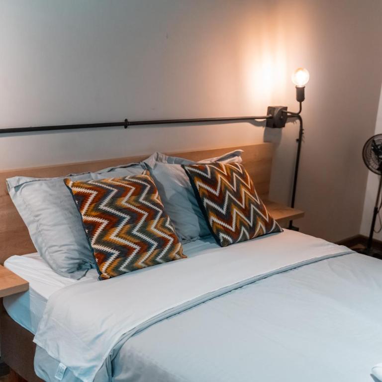 Cozy apartment in Poblado near Envigado FRN104 By Roots Rentals - Apartamento de 1 dormitorio - 4