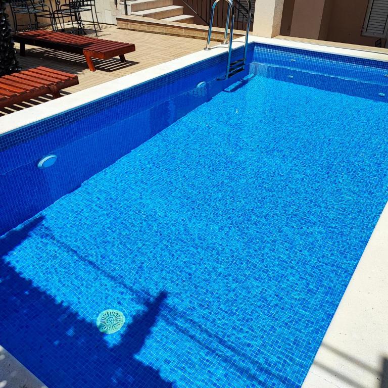 Villa Vista Real - Three-Bedroom Apartment - 1
