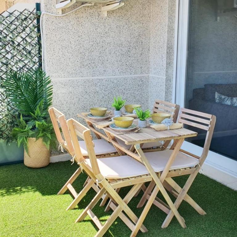 UNIVERSIDAD DEL MAR - Alquiler solo familias - Apartamento de 2 dormitorios - 12