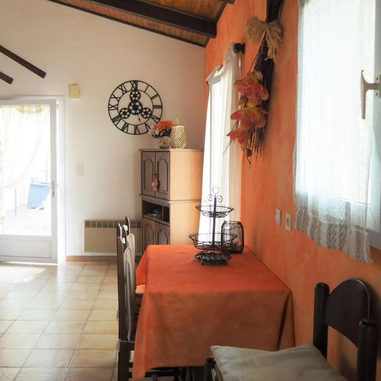 Chalet by Mont Ventoux with Stunning Views - Maison de Vacances 1 Chambre - 5