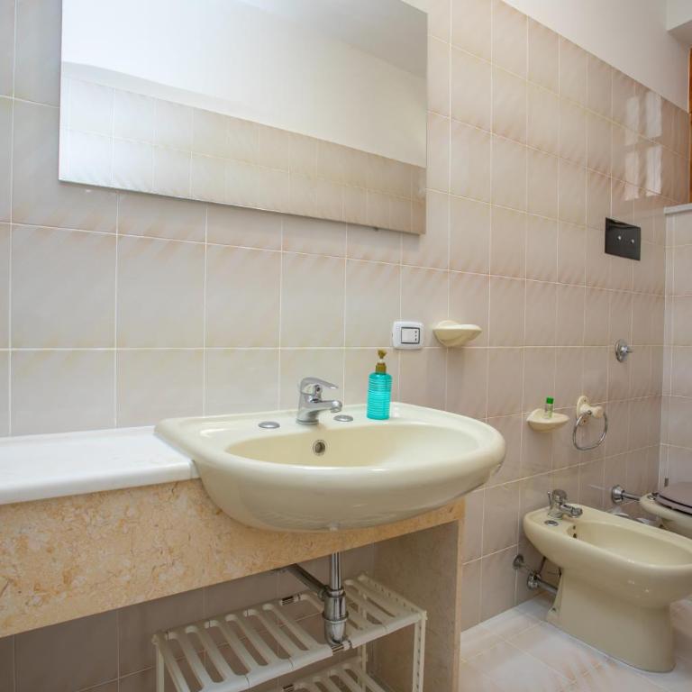 Casa BabbaLuciana - Appartamento con 2 Camere da Letto - 34