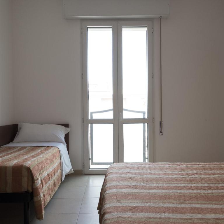 Hotel Rex Rimini - Camera Familiare Superior - 4