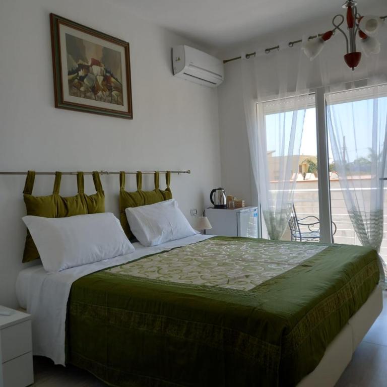 Villa Serendipity Terrasini - Standard Doppel- oder Zweibettzimmer mit Meerblick - 1