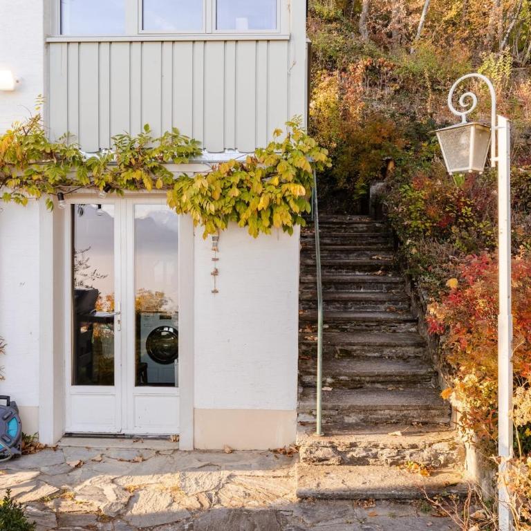 Lavaux Lodge - Romantic escape with magic views! - Villa mit Gartenblick - 54