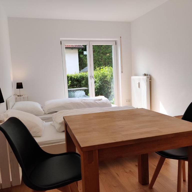 Schicke Wohnungen in Stadtnähe - Studio 8 with 2 single beds and terrace - 11