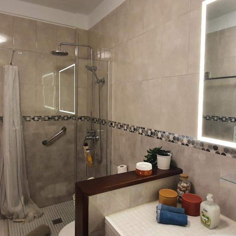 Spectacular Renovated Apartment, 5 min to Camison Beach, with AirCon - Apartamento de 1 dormitorio - 29