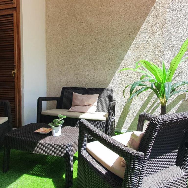 Spectacular Renovated Apartment, 5 min to Camison Beach, with AirCon - Apartamento de 1 dormitorio - 28