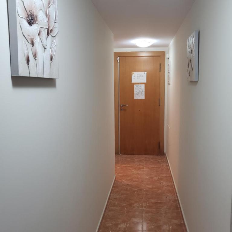 ¡Bajo extraordinario con vistas a la piscina y terraza! - Apartamento de 2 dormitorios - 37