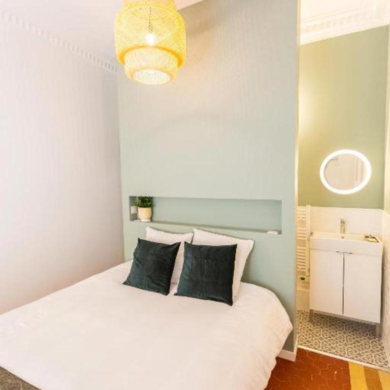 3 min à pied de la gare St Charles - 3 chambres avec Clim, SDB et TV - Appartement 3 Chambres - 10