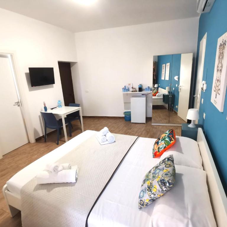 A due passi dal centro Sweet Rooms - Camera Matrimoniale Standard - 2