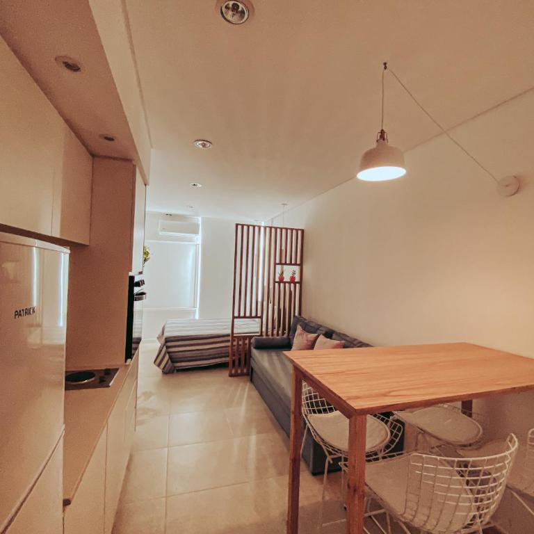 Depto moderno a cuadras del mar frente a Shopping Aldrey - Studio Apartment - 5