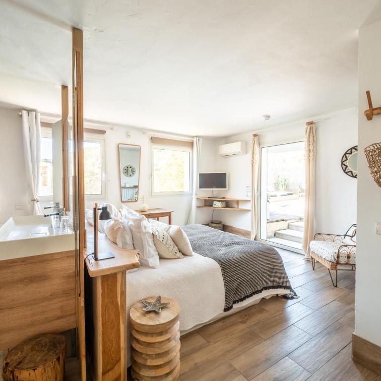 Hotel de La Plage - Mahogany - Appartement 1 chambre avec Piscine Privée et Terrasse avec Vue sur la Mer - 6