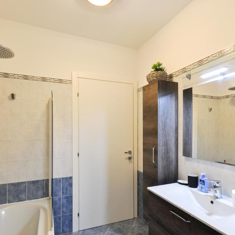 GuestHost - CASA CRI&ELI trilo x5 con terrazzo - Appartamento con 2 Camere da Letto - 13