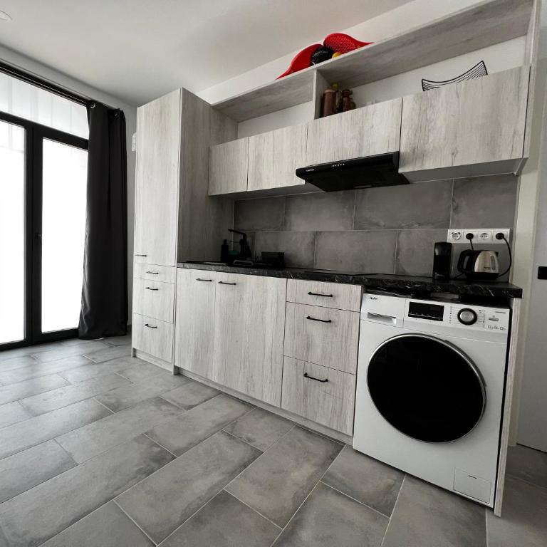 10min to the beach and 10min to the city centre - Apartment - Ground Floor - 9
