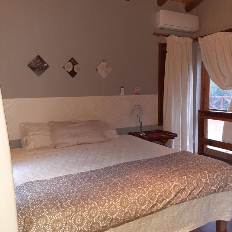 Guesthouse El Tata - Habitación Doble Deluxe con vistas a la montaña - 1 o 2 camas - 7