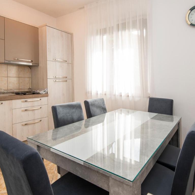 Apartments Kiki - Apartman sa Pogledom na Bazen - 8