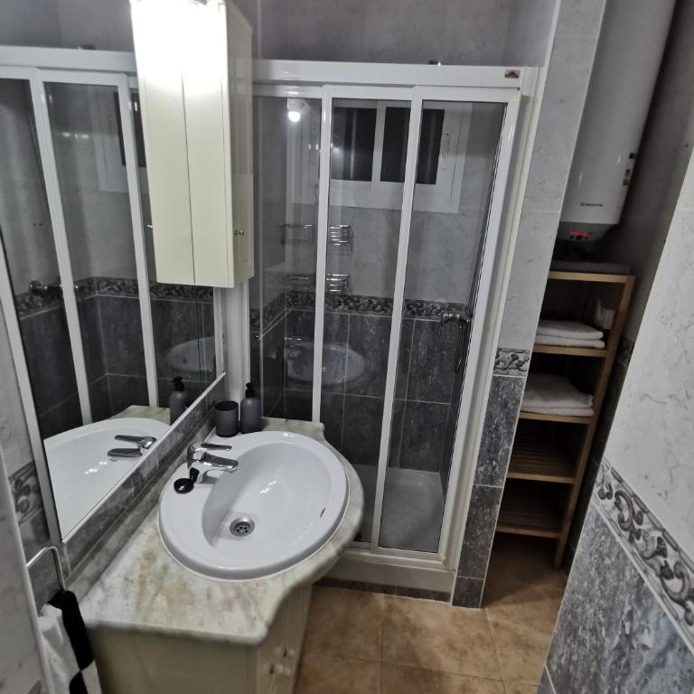 Benalmádena Estudio Holidays Hercules - King Studio with Sofa Bed - 7