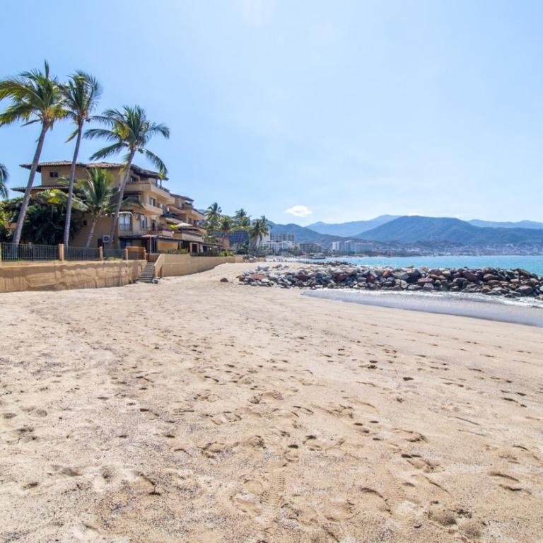 Los Tules Ocean Front Condo ,With Amazing Ocean View by Kivoya - Apartamento de 3 dormitorios - 32