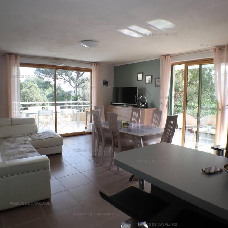 Bel appartement T3 avec terrasse à Cavalaire-sur-Mer - FR-1-100-270 - Apartment - 2