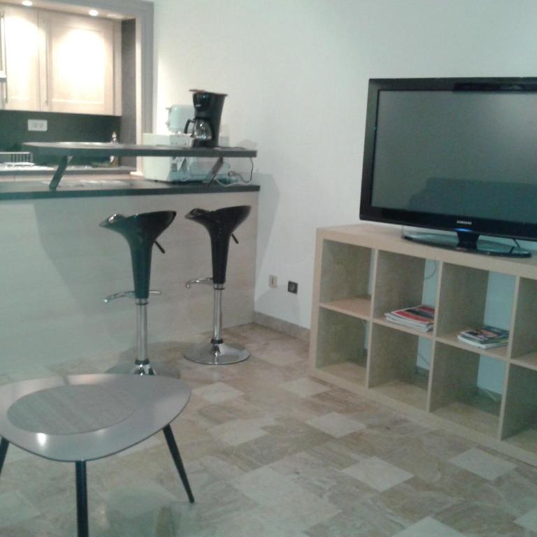 Annecy centre-ville avec garage et loggia - Appartamento con Balcone - 11