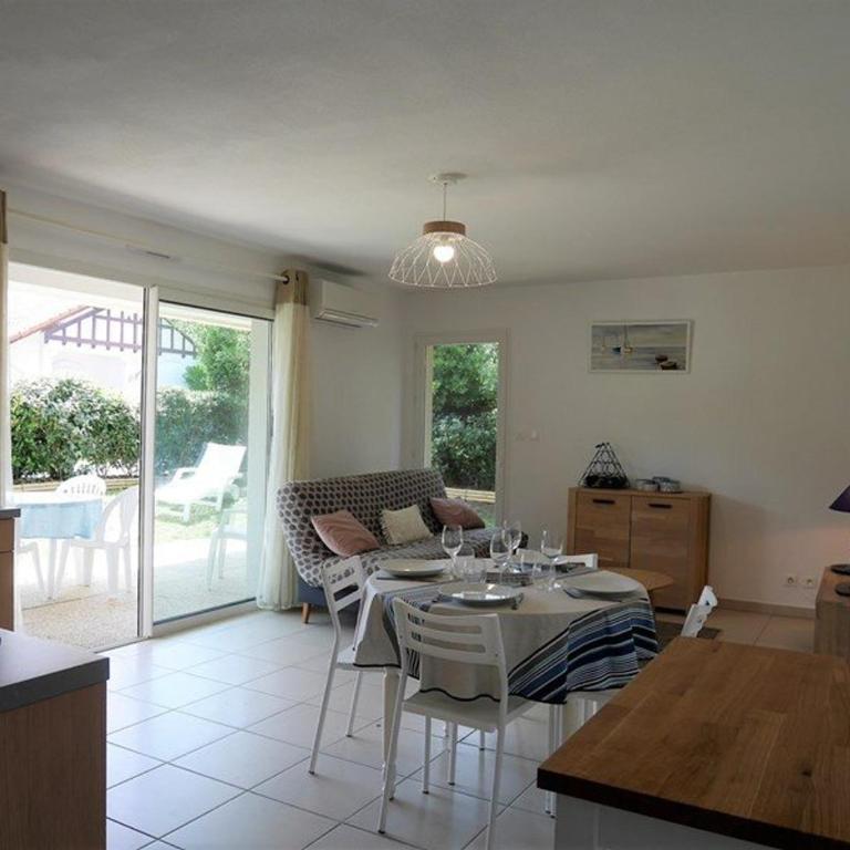 Appartement cosy à Capbreton: Jardin, Terrasse, Parking, Wi-Fi, à 300m de la Plage - FR-1-413-133 - Appartement (4 Adultes) - 2