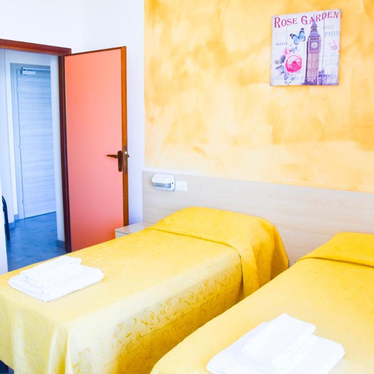 Hotel Suprem sul Mare - Camera Matrimoniale/Doppia con Letti Singoli con Vista Mare - 14