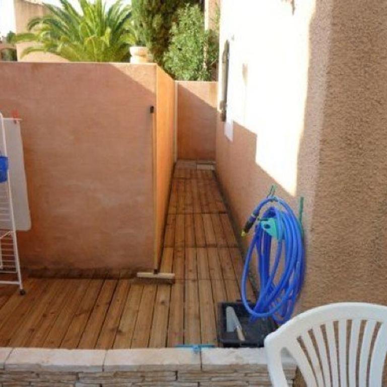 VILLA MITOYENNE DANS UNE RESIDENCE CALME AVEC PISCINE PARKING - FR-1-607-33 - Villa - 7