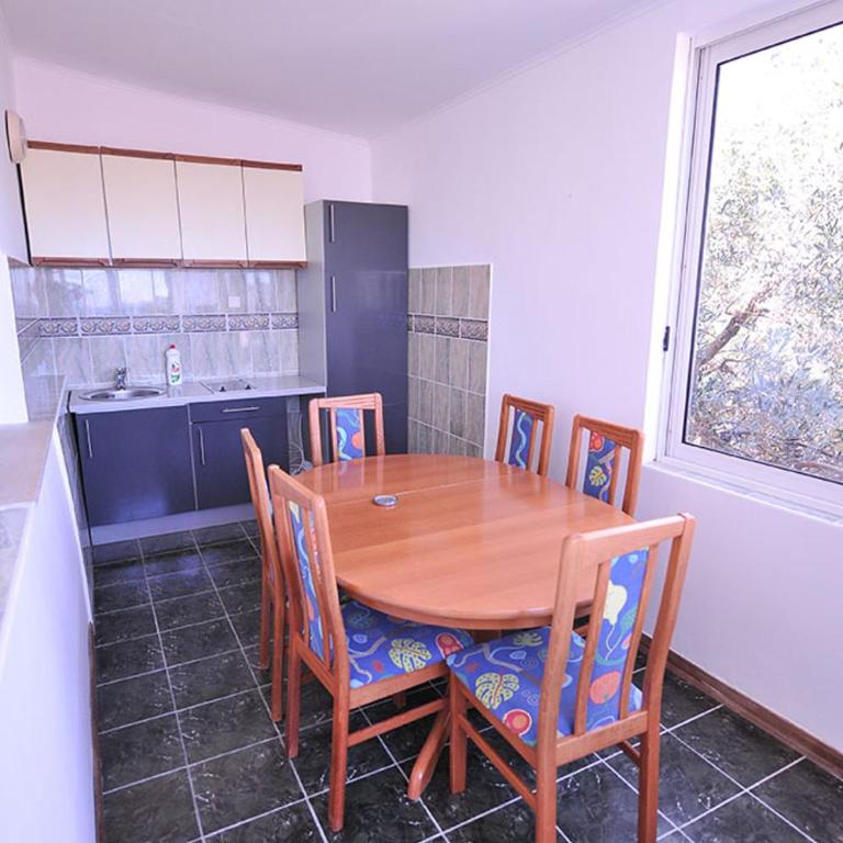 Vila Mila - Apartman sa 2 Spavaće Sobe - 12