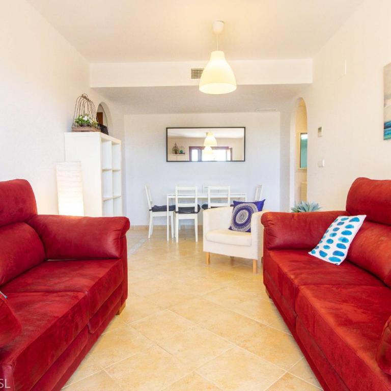 Stunning Garden Apartment - 6 people - HEN01 - Three-Bedroom Apartment - 6