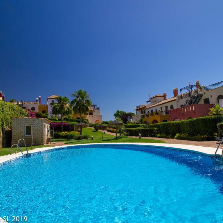 (WAR002) Town House with Garden and Pool Access - Casa Unifamiliar de 3 dormitorios - 1