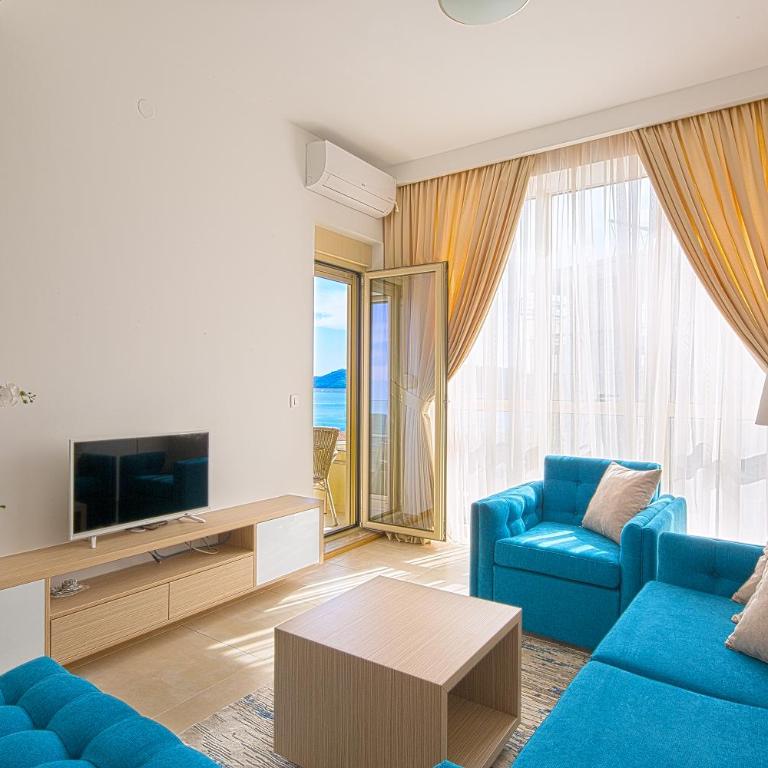 Sidro Bečići - Apartment with Sea View - 1