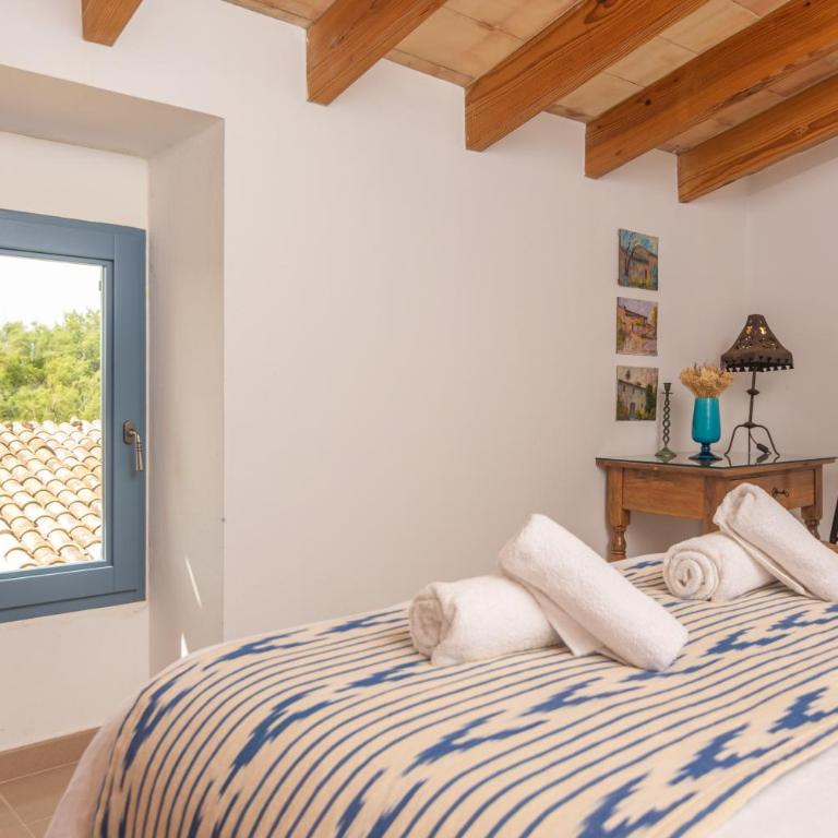 Can Cuarassa - Four-Bedroom House - 44