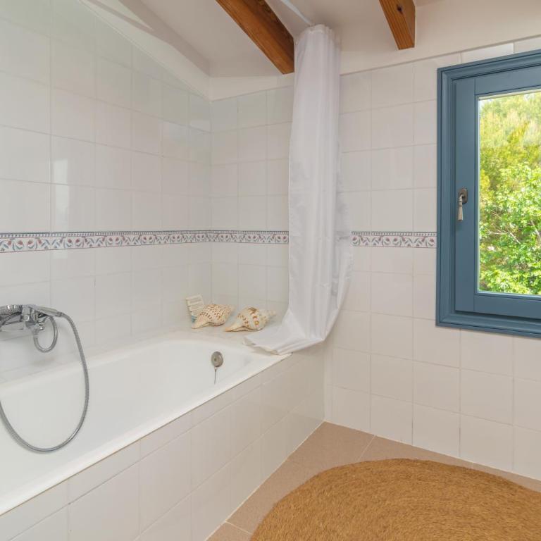 Can Cuarassa - Four-Bedroom House - 50