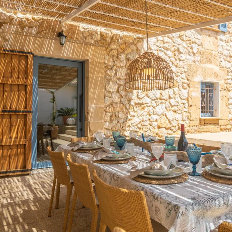 Can Cuarassa - Four-Bedroom House - 56