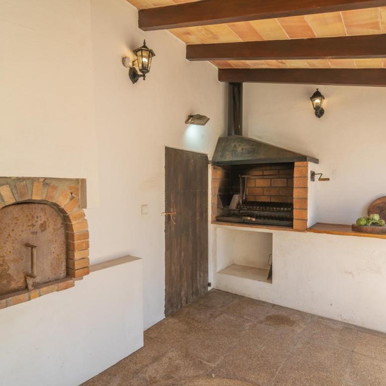 Can Cuarassa - Four-Bedroom House - 62