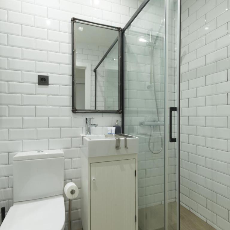Bravo en Madrid - Two-Bedroom 2 bathroom II - 8