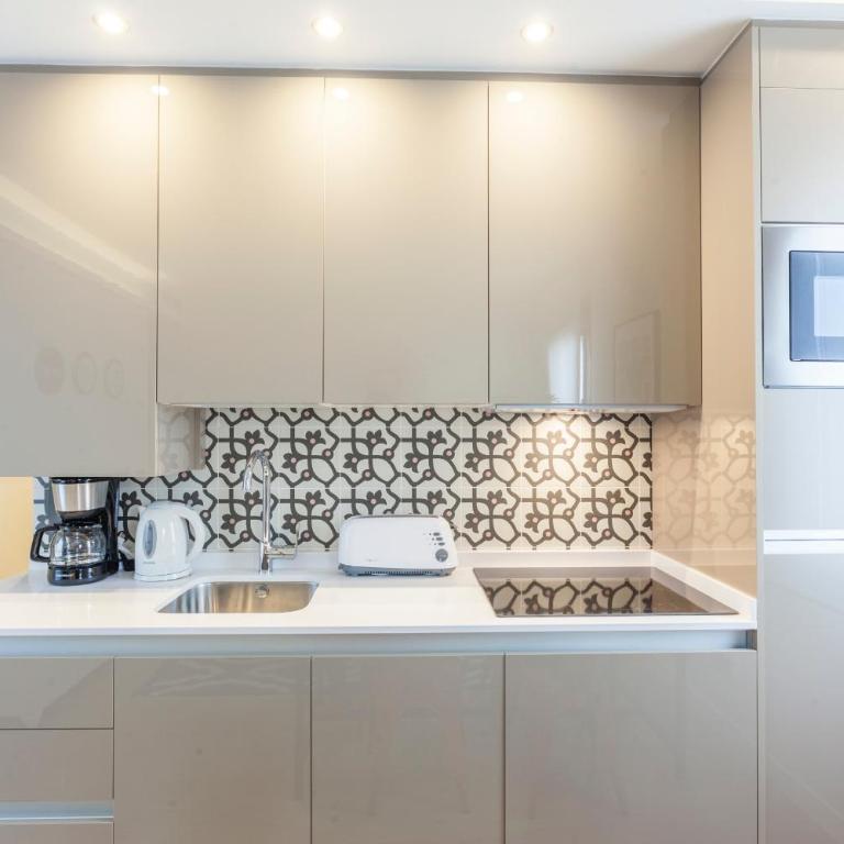 Bravo en Madrid - One-Bedroom Apartment X - 7