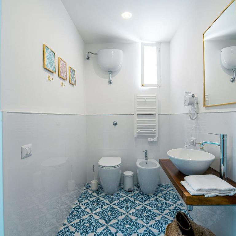 Crudo Home - Camera King Deluxe - 10