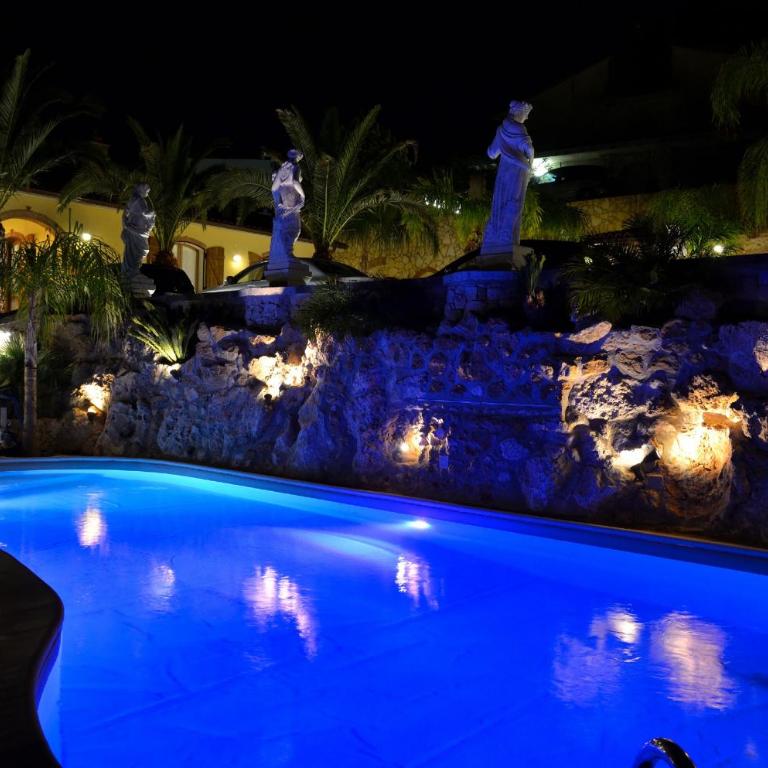 Dependence Desiree - Villa con Piscina Privata - 2