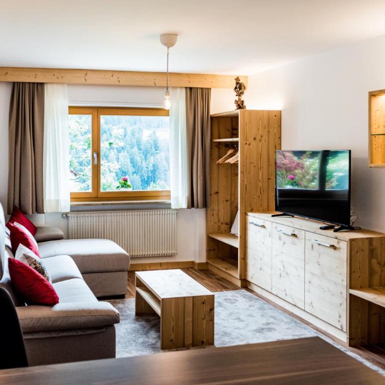 Apartment Rainer - Two-Bedroom Apartment - 7
