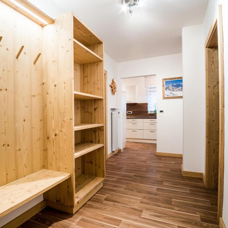Apartment Rainer - Two-Bedroom Apartment - 8