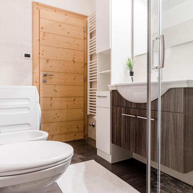 Apartment Rainer - Two-Bedroom Apartment - 33