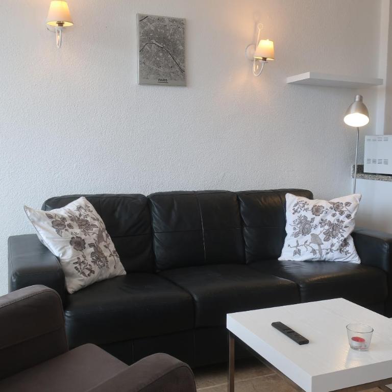 Sunny Apartment Teneguia by Yumbo - One-Bedroom Apartment - 5