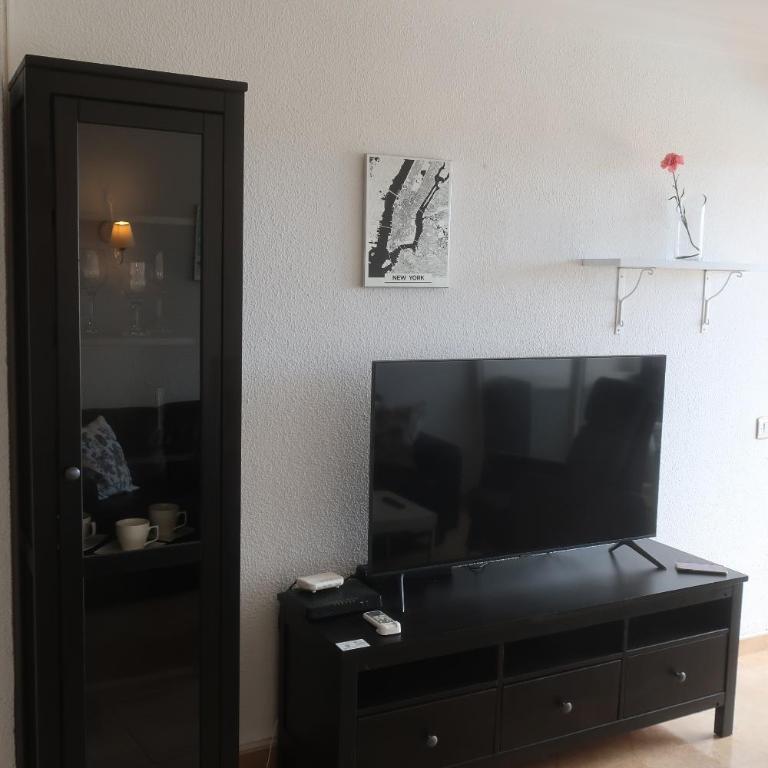 Sunny Apartment Teneguia by Yumbo - One-Bedroom Apartment - 9