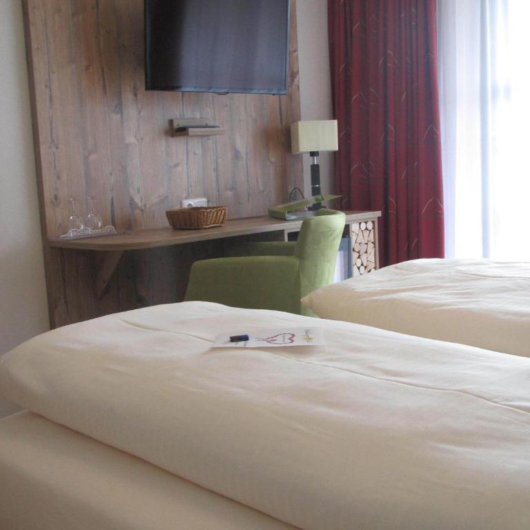Haflingerhof - Doppelzimmer - 12