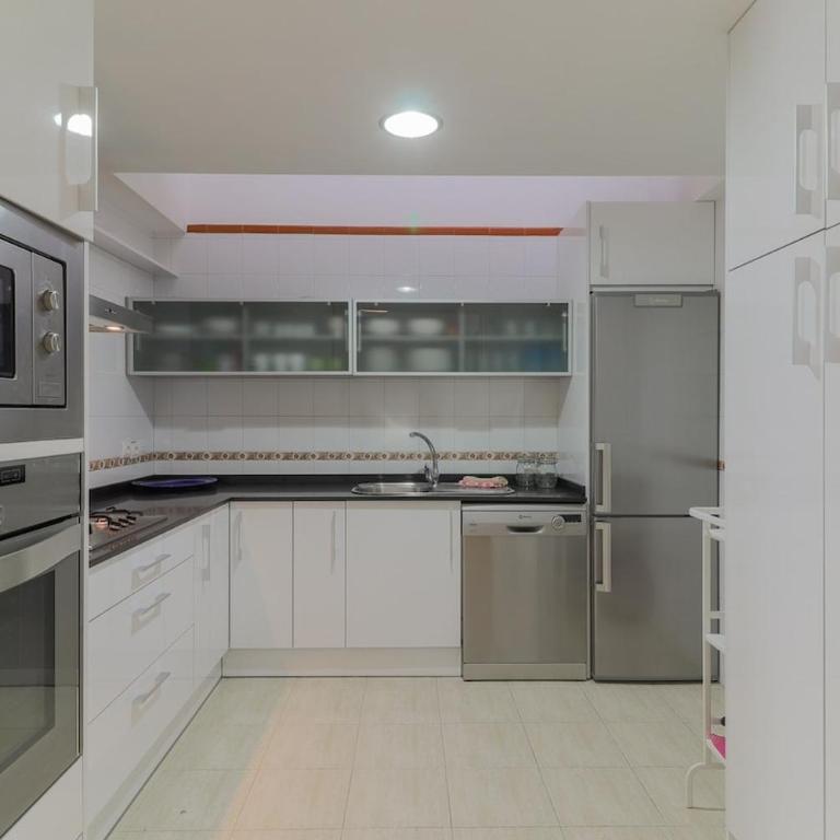 C43 - Family House with Terrace and Shared Pool - Casa de 3 dormitorios - 14