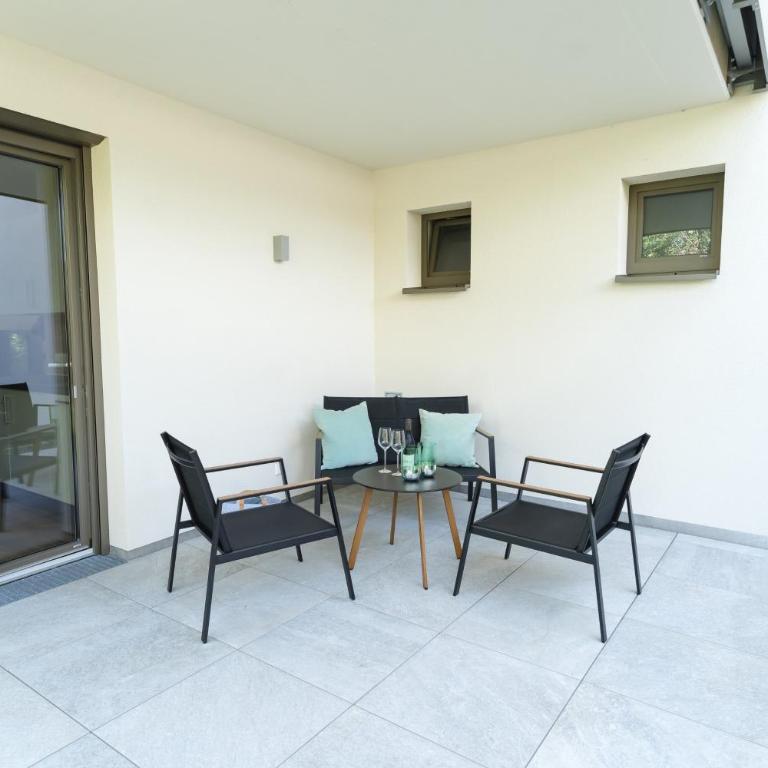 Apartments Oasis Wörthersee neu & zentral - Apartment mit Terrasse - 1