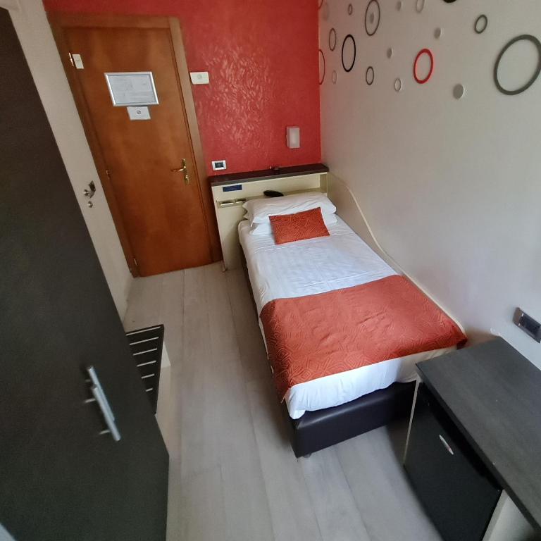 Hotel Piacenza - Camera Singola - 7