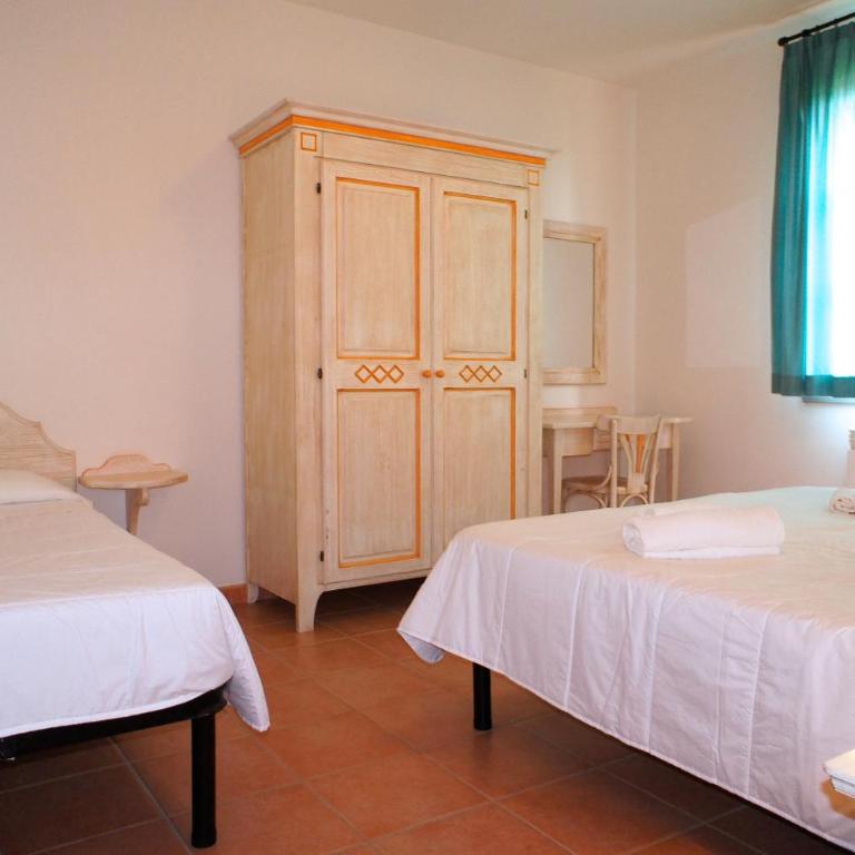 Appartamenti in Residence Villa Santa Maria - Appartamento con 2 Camere da Letto, Giardino e Vista Piscina (6 Adulti) - 22